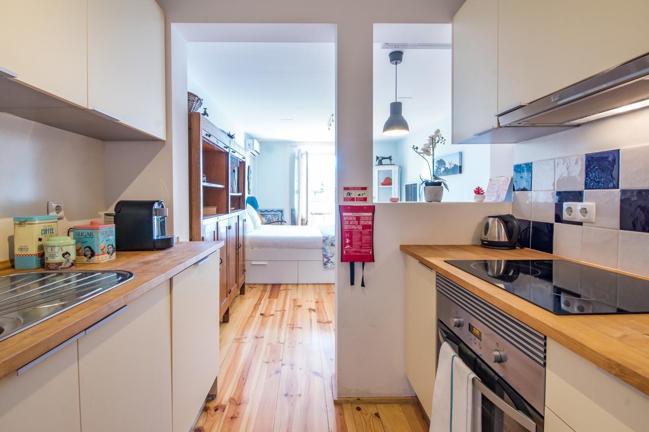 Charming Apartments In The Heart Of Lisbon Luaran gambar