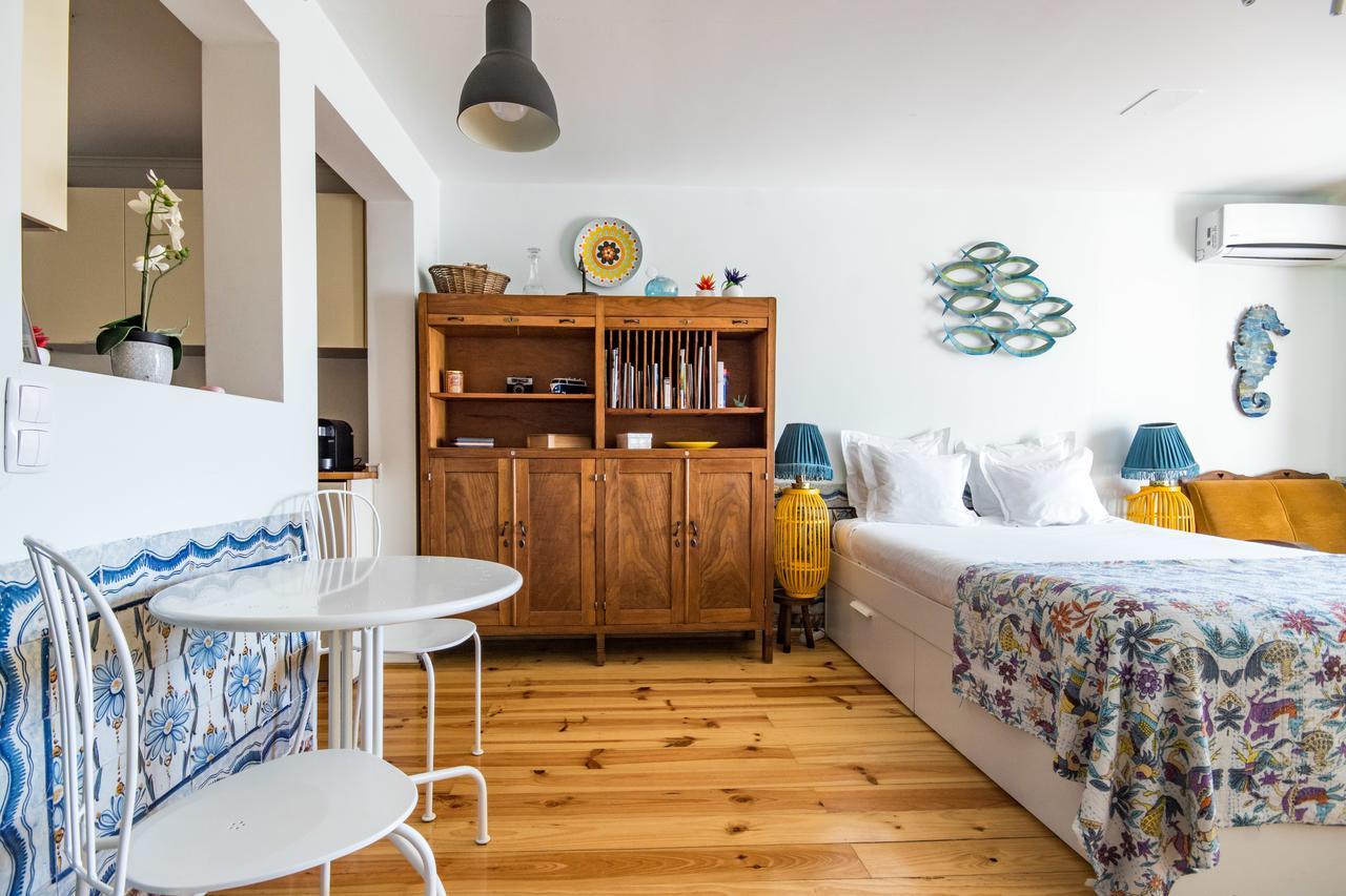 Charming Apartments In The Heart Of Lisbon Luaran gambar