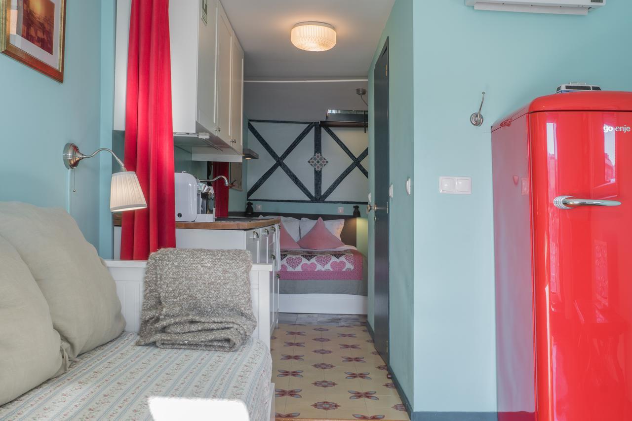 Charming Apartments In The Heart Of Lisbon Luaran gambar