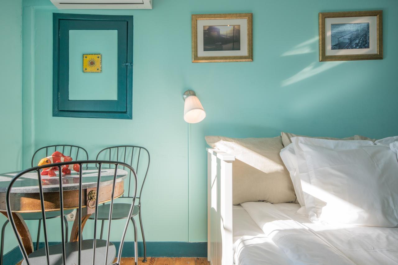 Charming Apartments In The Heart Of Lisbon Luaran gambar