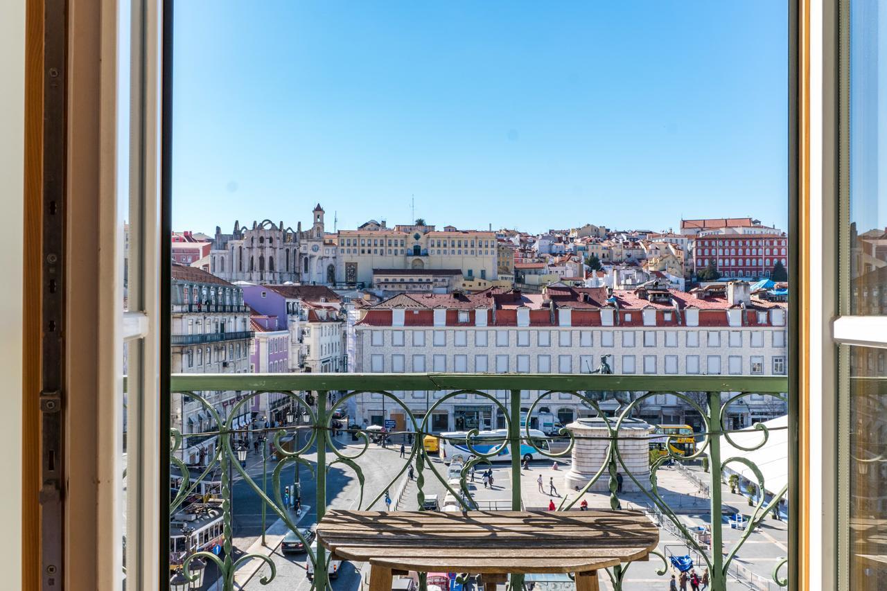 Charming Apartments In The Heart Of Lisbon Luaran gambar